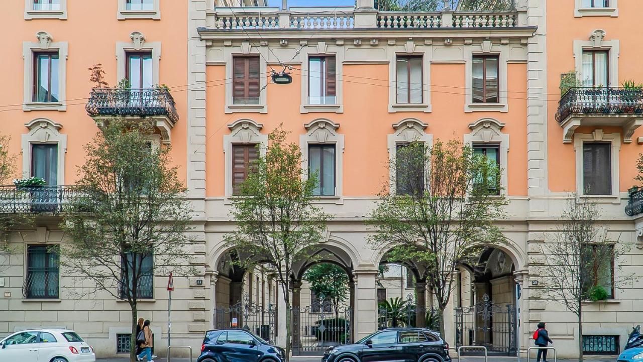 Luxury Sant'Ambrogio Apartment ミラノ エクステリア 写真