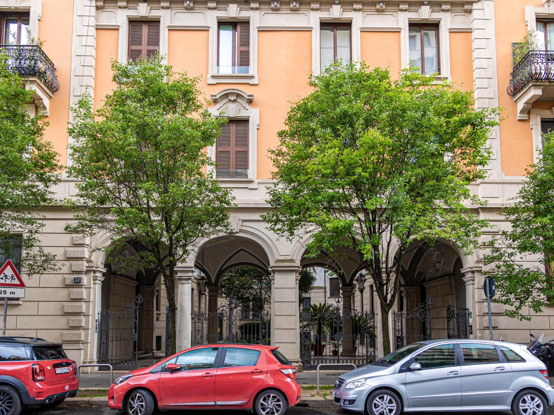 Luxury Sant'Ambrogio Apartment ミラノ エクステリア 写真
