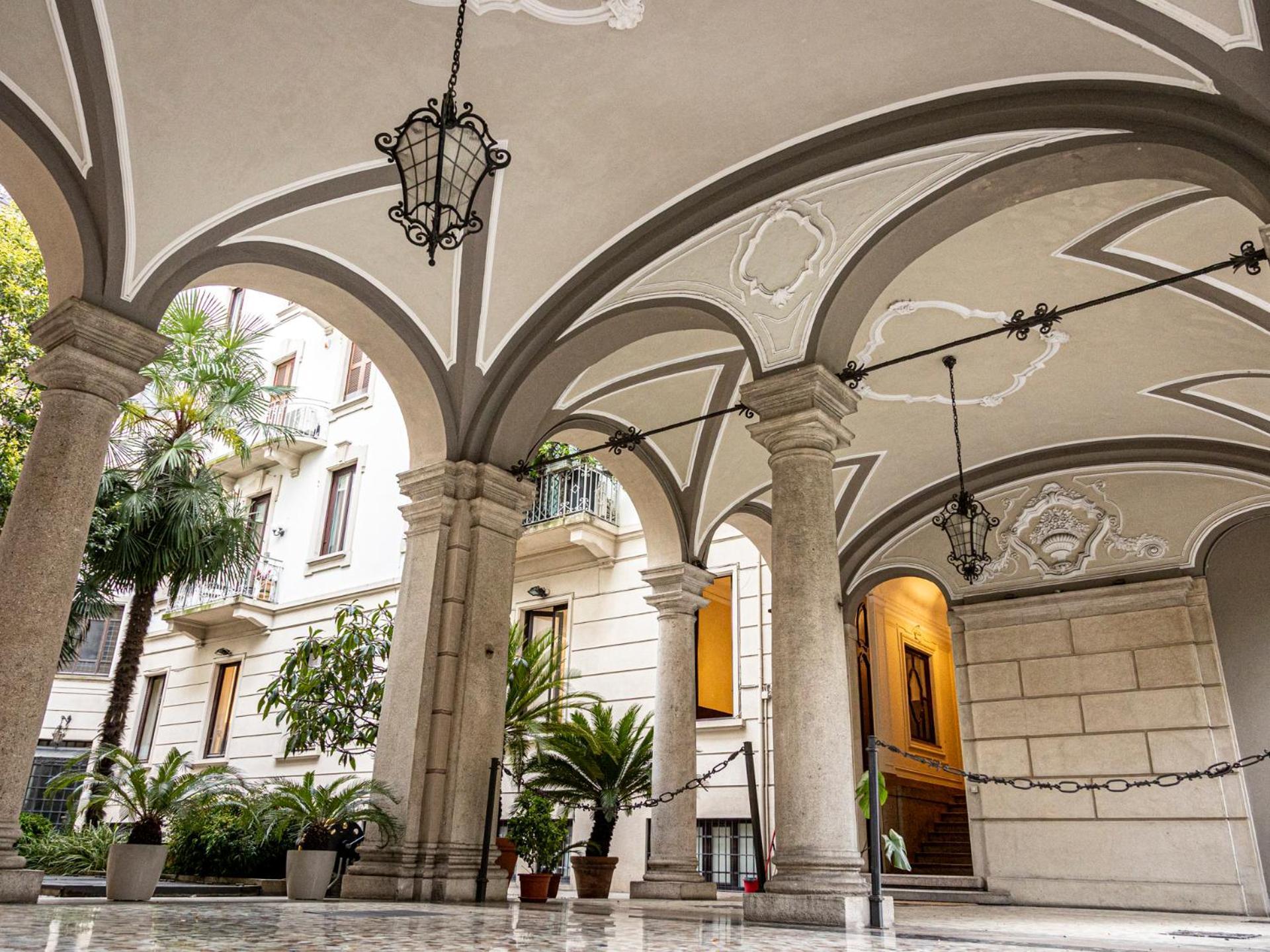 Luxury Sant'Ambrogio Apartment ミラノ エクステリア 写真